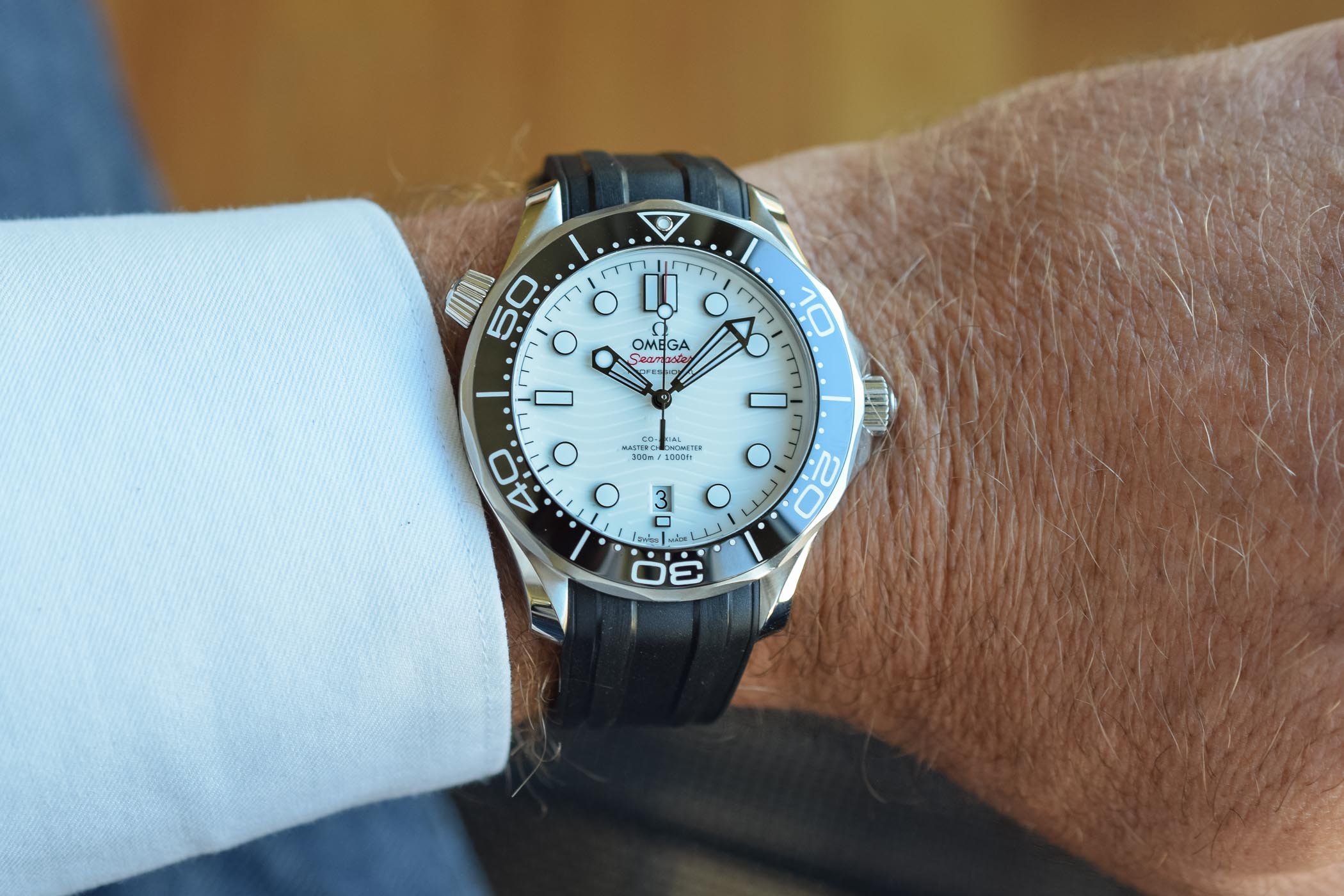 omega seamaster professional 300m white dial