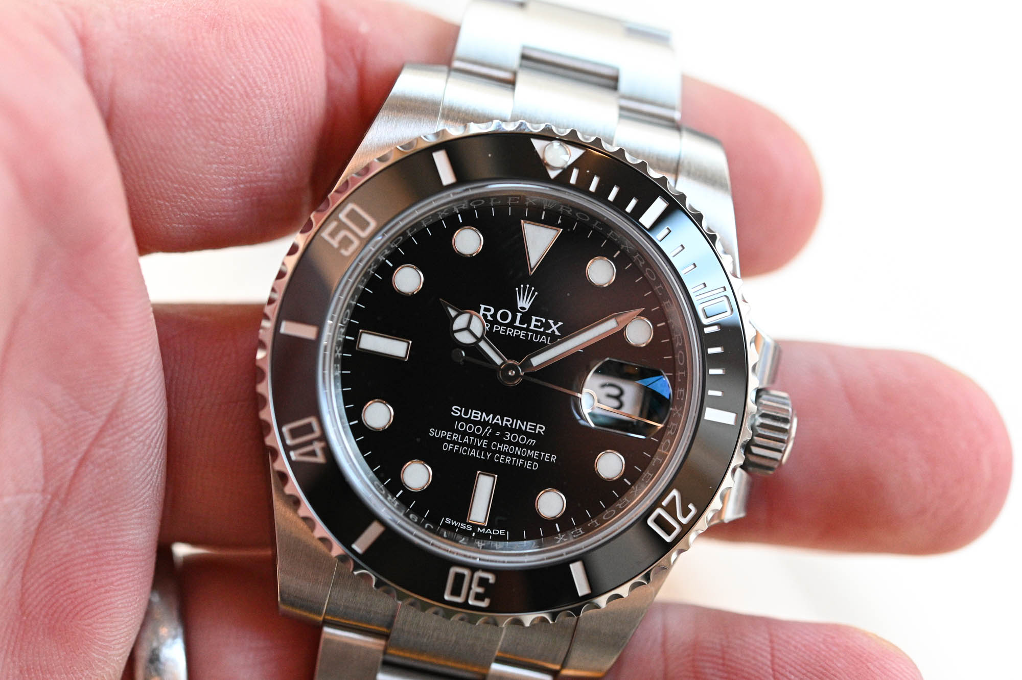 Face-to-Face - Rolex Submariner 116610LN vs Omega ...