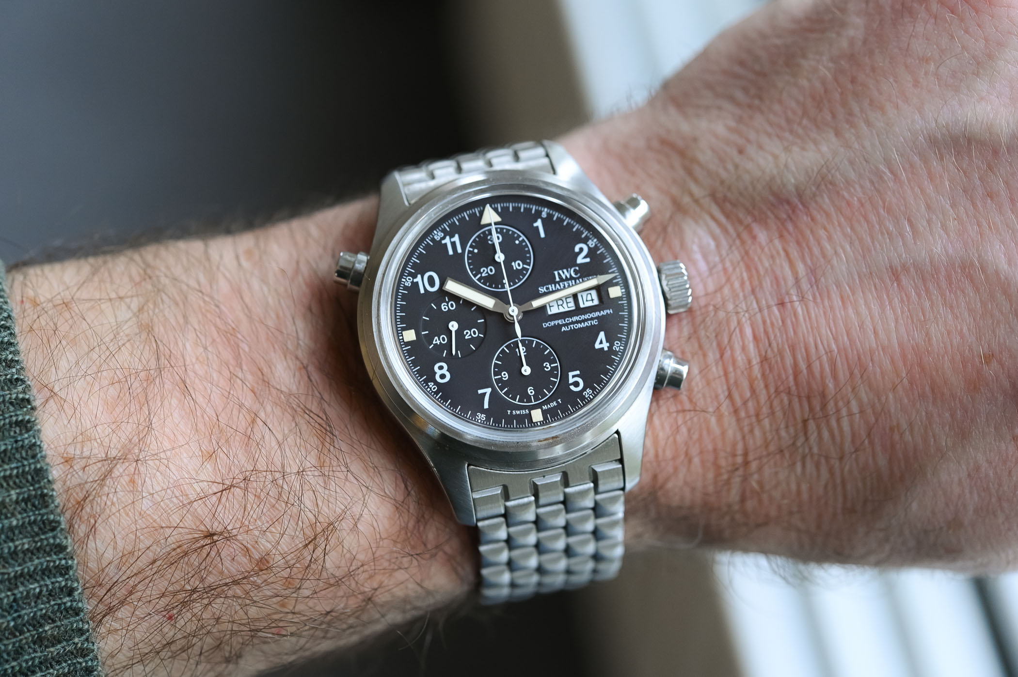 IWC Doppelchronograph 3711 Pilot Watch wristshot steel bracelet