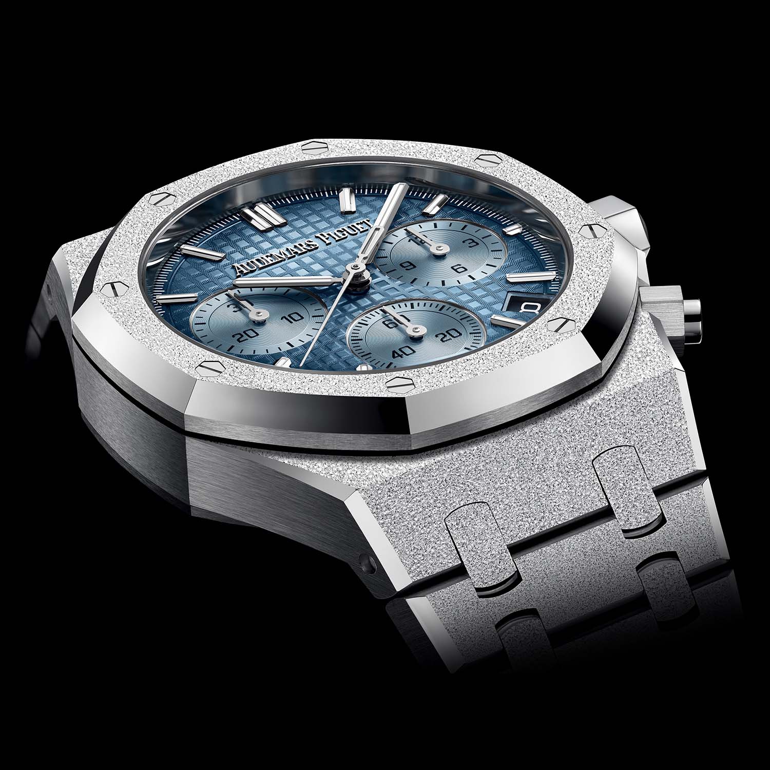 Audemars Piguet Royal Oak Selwinding Chronograph 41mm Frosted White Gold Smoked Light Blue Dial 26240BC